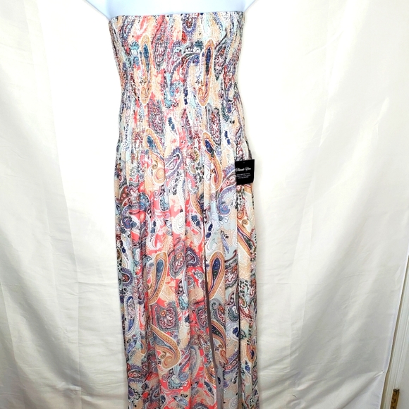 Soieblu Dresses & Skirts - NWT Soieblu Baltic Born Strapless Paisley Print Maxi Dress Pastel Size Large
